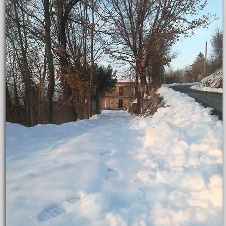 Cascina Luvot Bed & Breakfast