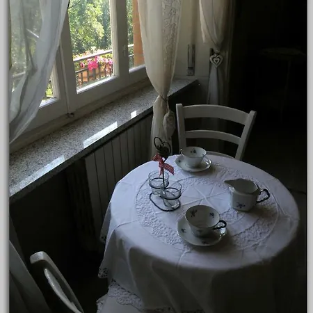 Bed & Breakfast Cascina Luvot 3*