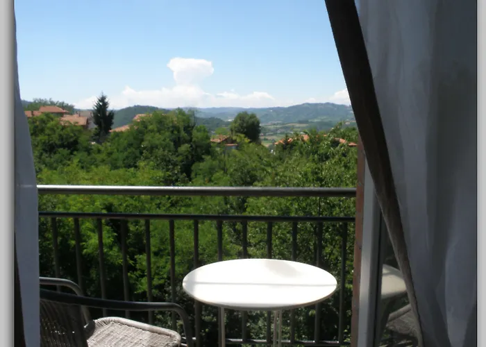 Couette-café Cascina Luvot 3*