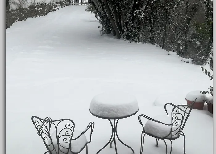 ベッド・アンド・ブレックファスト Cascina Luvot Melazzo